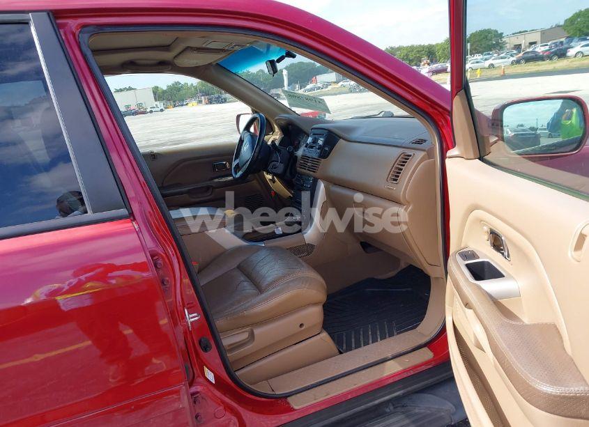 Photo 5 of 2005 Honda Pilot EX-L (VIN 5FNYF186X5B028381)