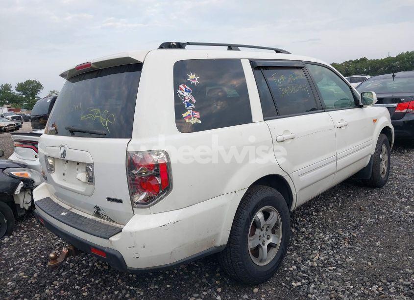 Photo 4 of 2007 Honda Pilot EX-L (VIN 5FNYF18707B014839)