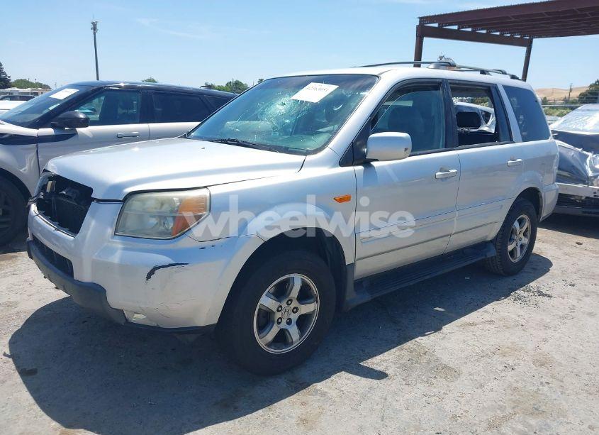 Photo 2 of 2007 Honda Pilot EX-L (VIN 5FNYF18707B022732)