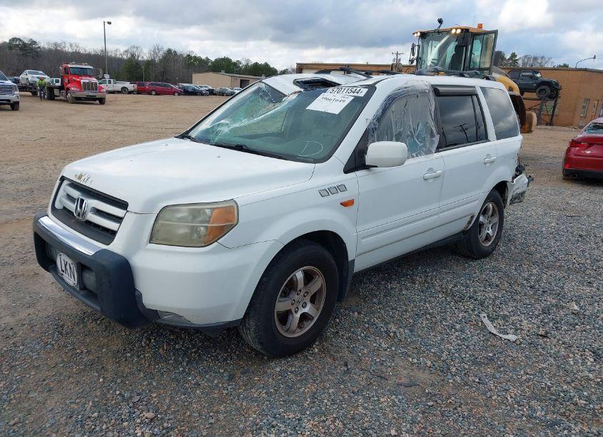 Photo 2 of 2006 Honda Pilot EX-L (VIN 5FNYF18716B030322)
