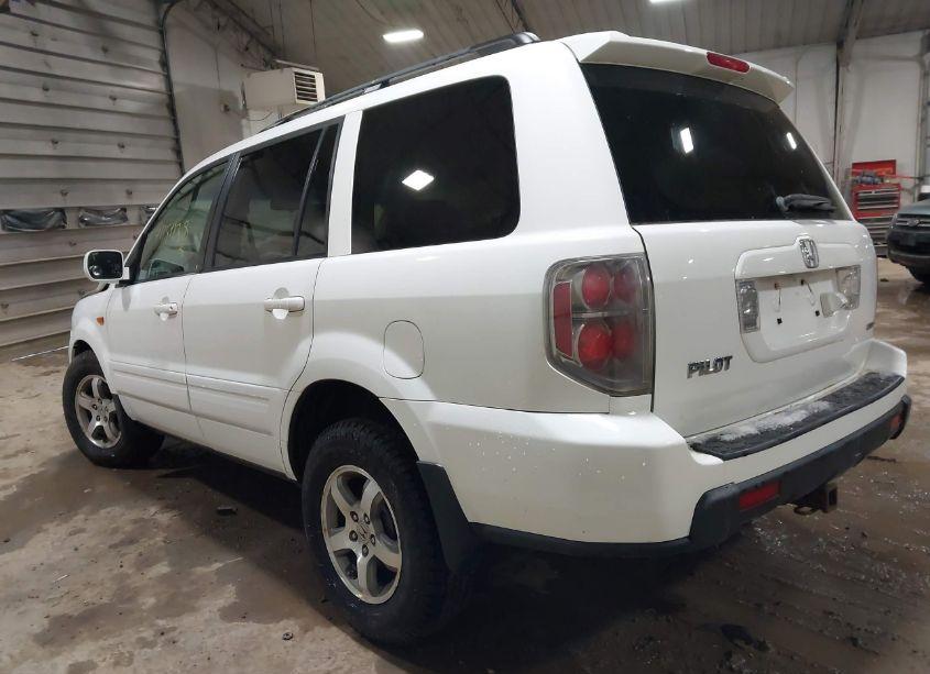 Photo 3 of 2007 Honda Pilot EX-L (VIN 5FNYF18717B031357)