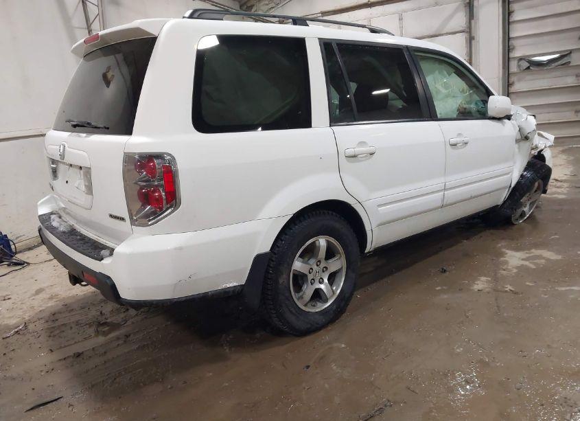 Photo 4 of 2007 Honda Pilot EX-L (VIN 5FNYF18717B031357)