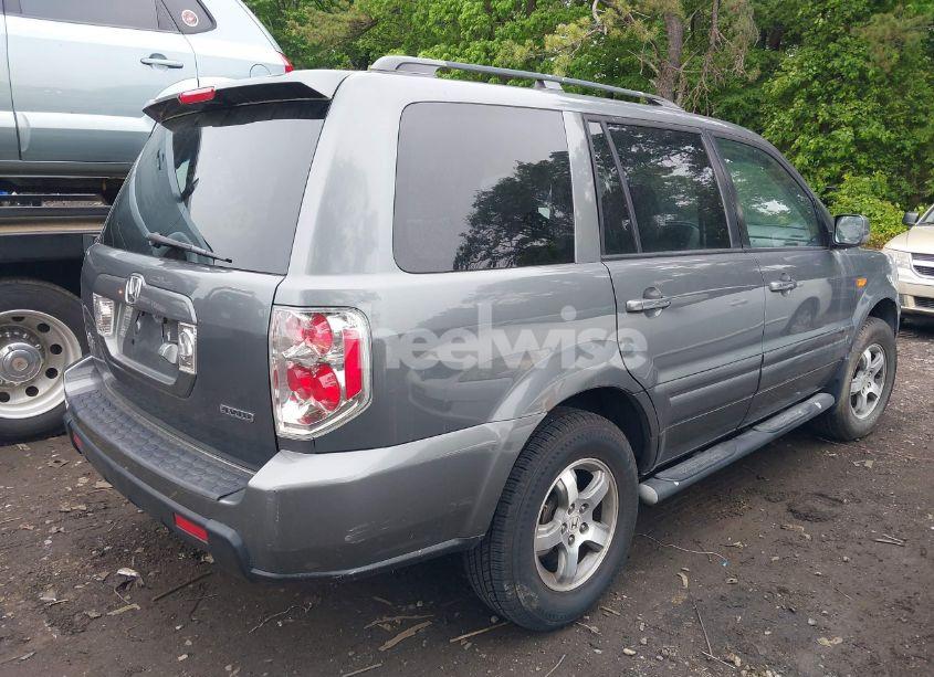 Photo 4 of 2008 Honda Pilot EX-L (VIN 5FNYF18718B036480)