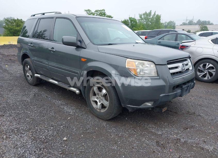 2008 Honda Pilot EX-L (VIN 5FNYF18728B008168) main photo