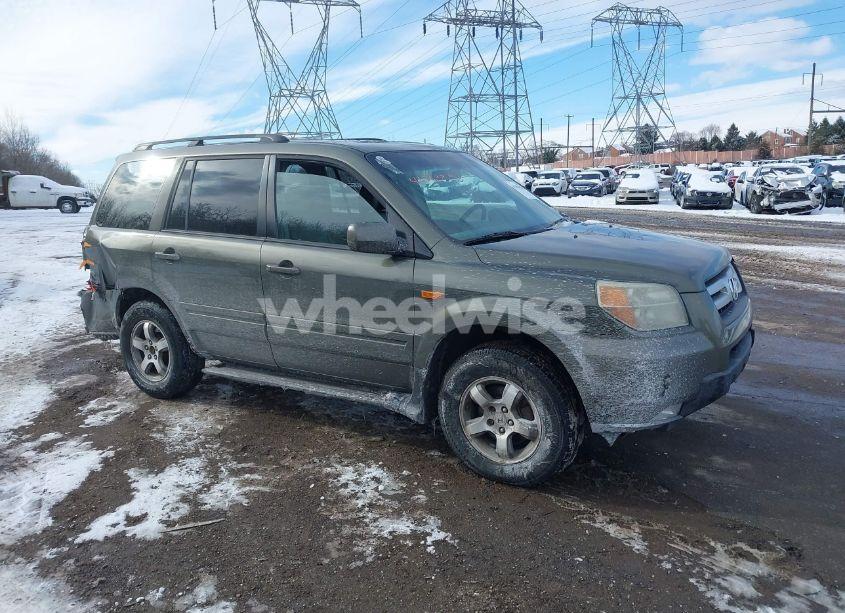 2006 Honda Pilot EX-L (VIN 5FNYF18736B022335) main photo