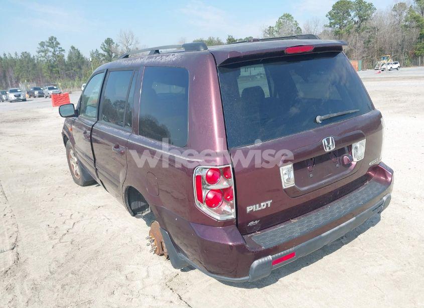 Photo 3 of 2007 Honda Pilot EX-L (VIN 5FNYF18747B008204)