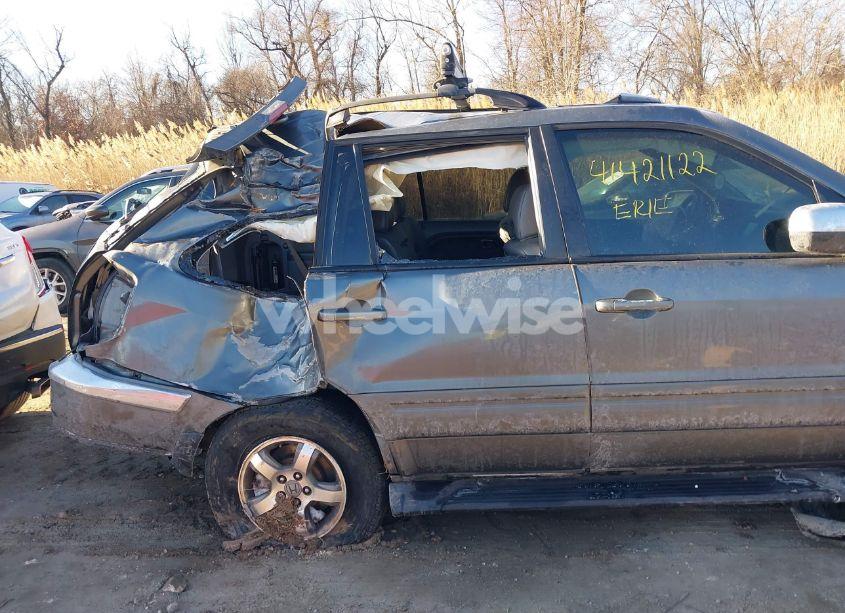 Photo 16 of 2008 Honda Pilot EX-L (VIN 5FNYF18758B008925)