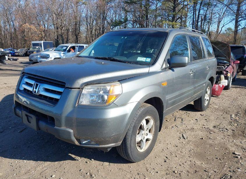 Photo 2 of 2008 Honda Pilot EX-L (VIN 5FNYF18758B030231)