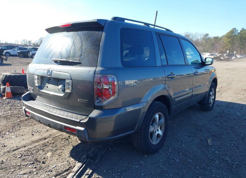 Photo 4 of 2008 Honda Pilot EX-L (VIN 5FNYF18758B030231)