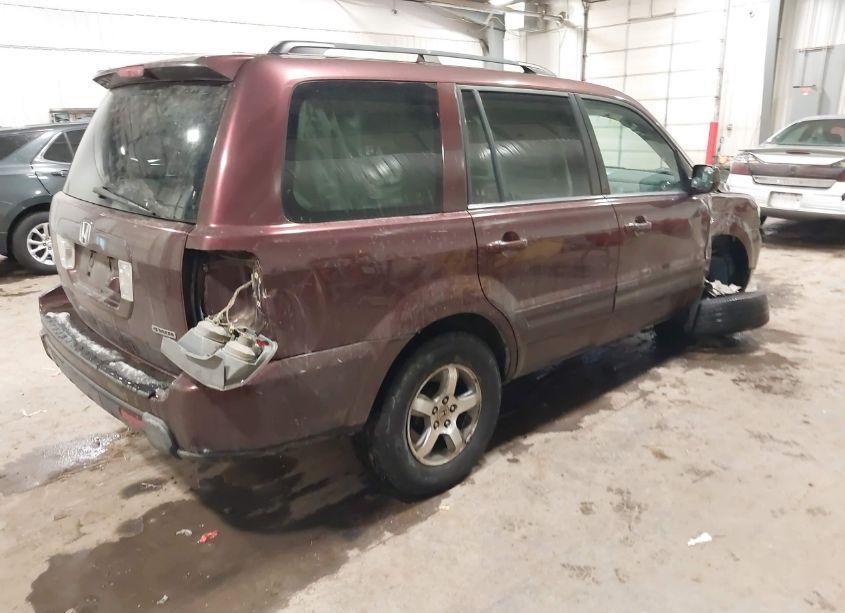 Photo 4 of 2007 Honda Pilot EX-L (VIN 5FNYF18767B028972)