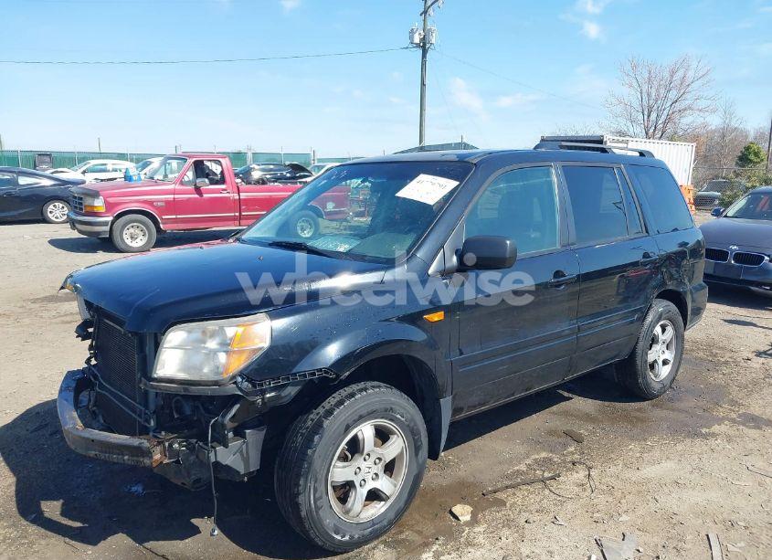 Photo 2 of 2008 Honda Pilot EX-L (VIN 5FNYF18788B005453)