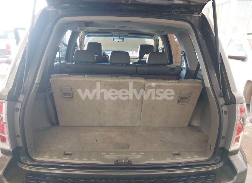 Photo 17 of 2006 Honda Pilot EX-L (VIN 5FNYF187X6B026463)