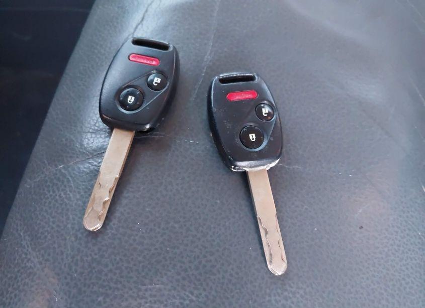 Photo 11 of 2006 Honda Pilot EX-L (VIN 5FNYF187X6B028598)