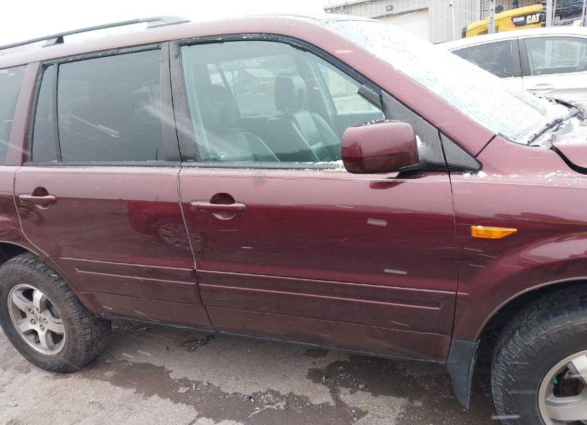 Photo 13 of 2007 Honda Pilot EX-L (VIN 5FNYF187X7B003234)