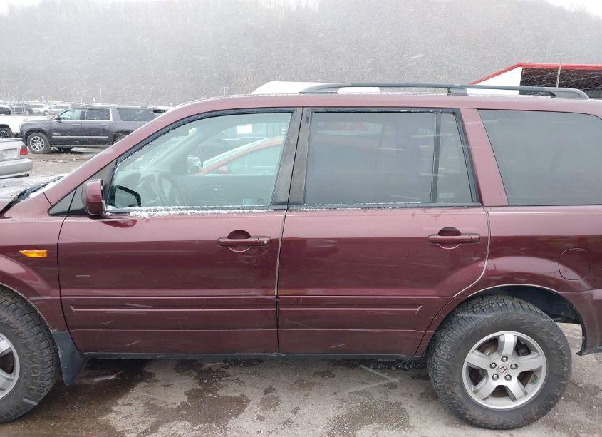 Photo 14 of 2007 Honda Pilot EX-L (VIN 5FNYF187X7B003234)