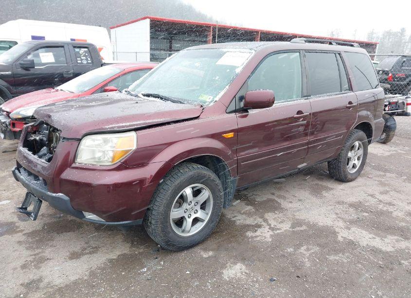Photo 2 of 2007 Honda Pilot EX-L (VIN 5FNYF187X7B003234)