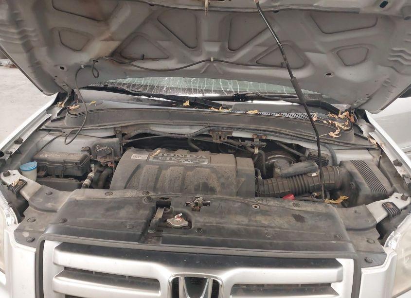 Photo 10 of 2007 Honda Pilot LX (VIN 5FNYF28117B046684)