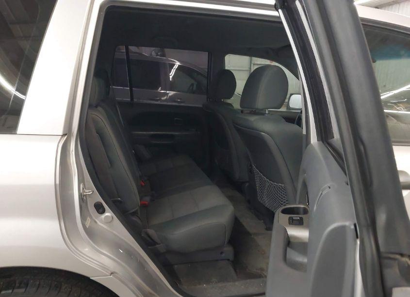 Photo 8 of 2007 Honda Pilot LX (VIN 5FNYF28117B046684)