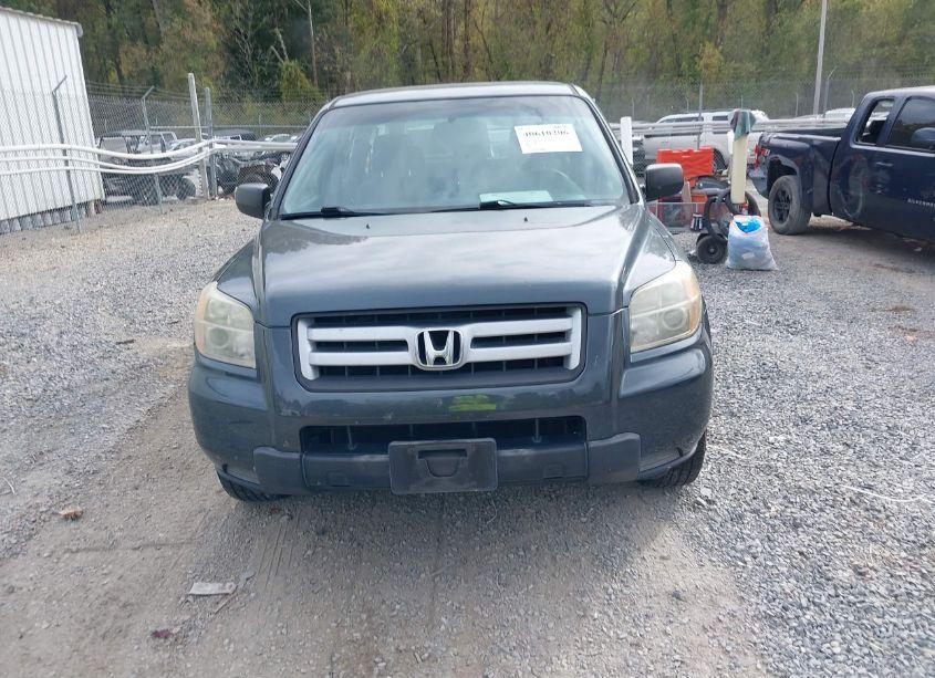 Photo 12 of 2006 Honda Pilot LX (VIN 5FNYF28126B002014)