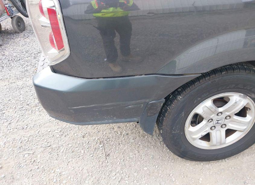 Photo 6 of 2006 Honda Pilot LX (VIN 5FNYF28126B002014)