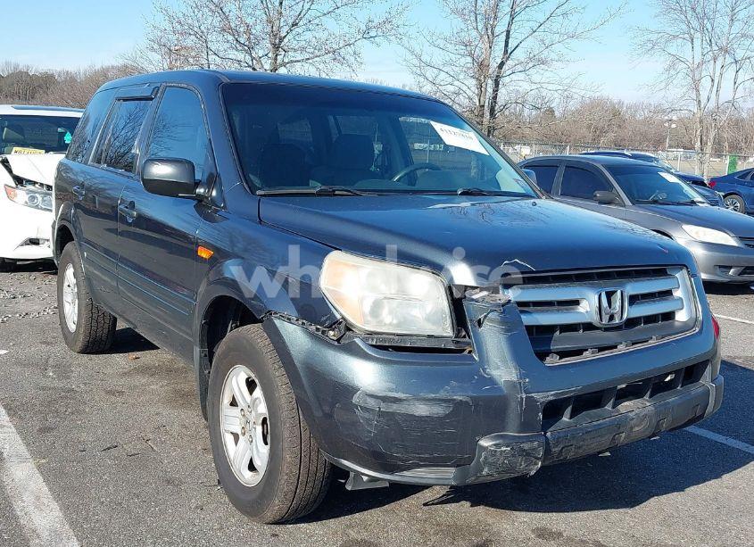 2006 Honda Pilot LX (VIN 5FNYF28126B011585) main photo