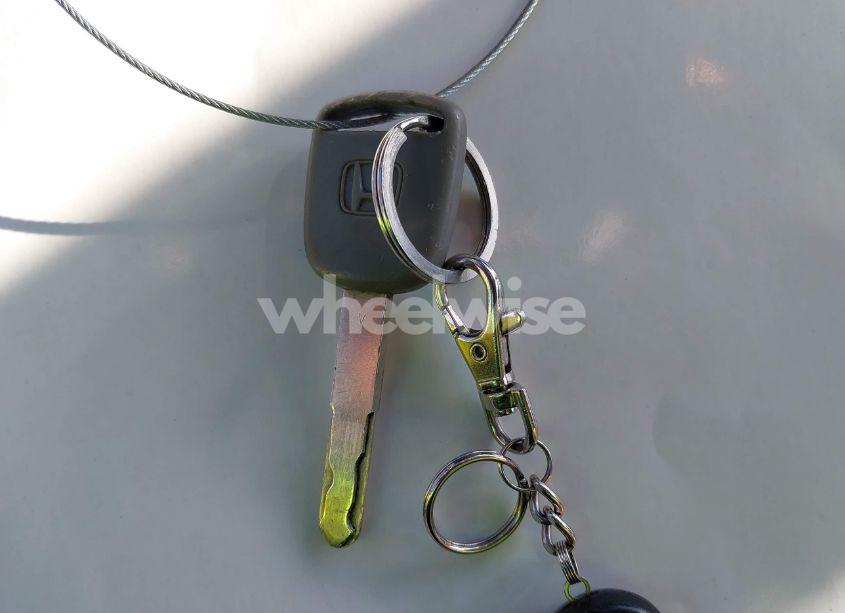 Photo 11 of 2006 Honda Pilot LX (VIN 5FNYF28126B011585)