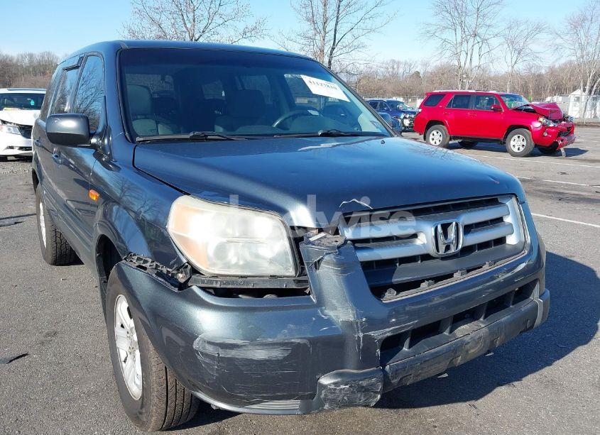 Photo 6 of 2006 Honda Pilot LX (VIN 5FNYF28126B011585)
