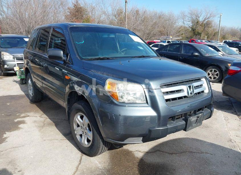 2006 Honda Pilot LX (VIN 5FNYF28126B041329) main photo
