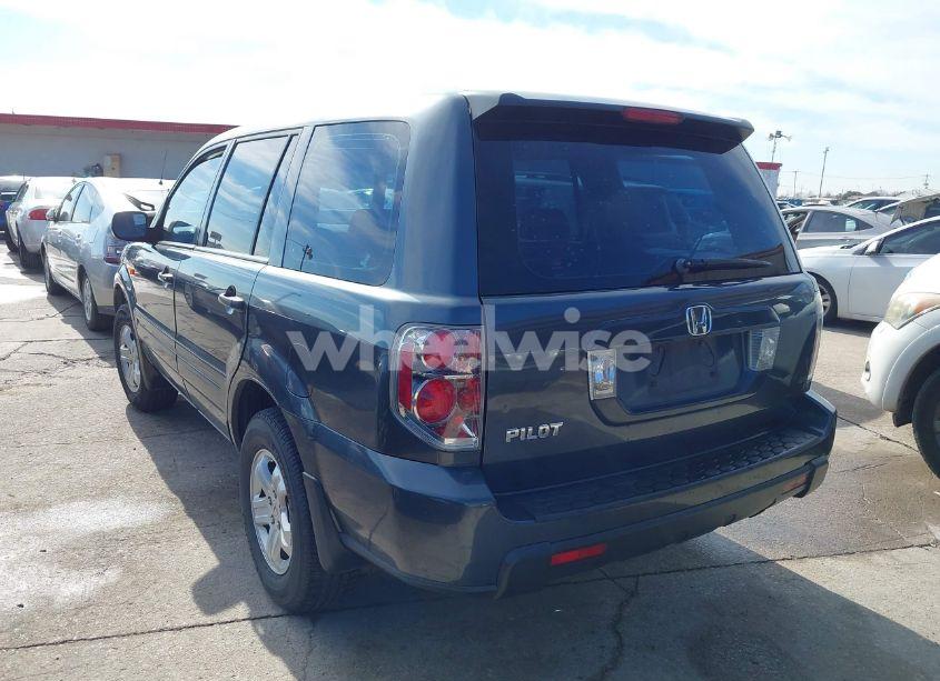 Photo 3 of 2006 Honda Pilot LX (VIN 5FNYF28126B041329)