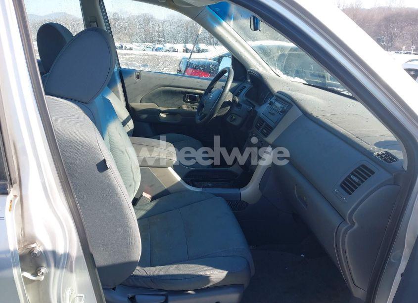 Photo 5 of 2007 Honda Pilot LX (VIN 5FNYF28127B000314)