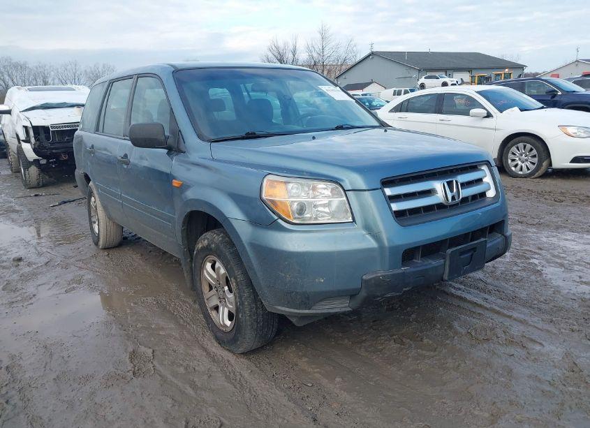 2007 Honda Pilot LX (VIN 5FNYF28157B037809) main photo