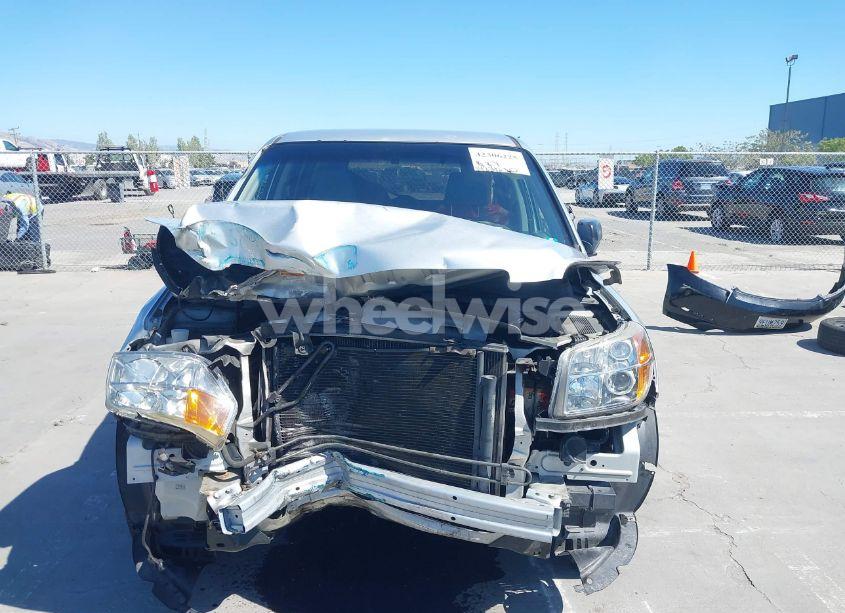 Photo 6 of 2007 Honda Pilot LX (VIN 5FNYF28177B018050)