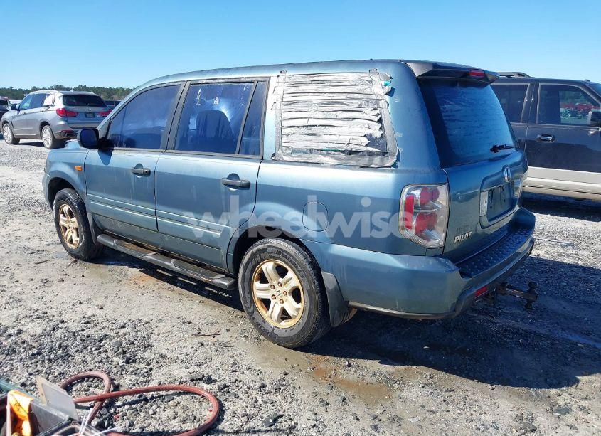 Photo 3 of 2006 Honda Pilot LX (VIN 5FNYF28186B046244)