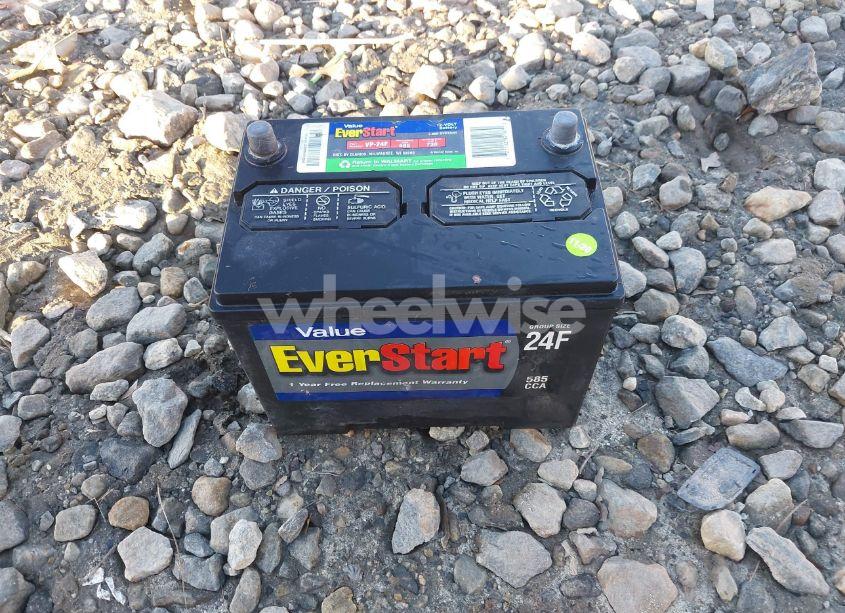 Photo 12 of 2006 Honda Pilot LX (VIN 5FNYF28186B048852)