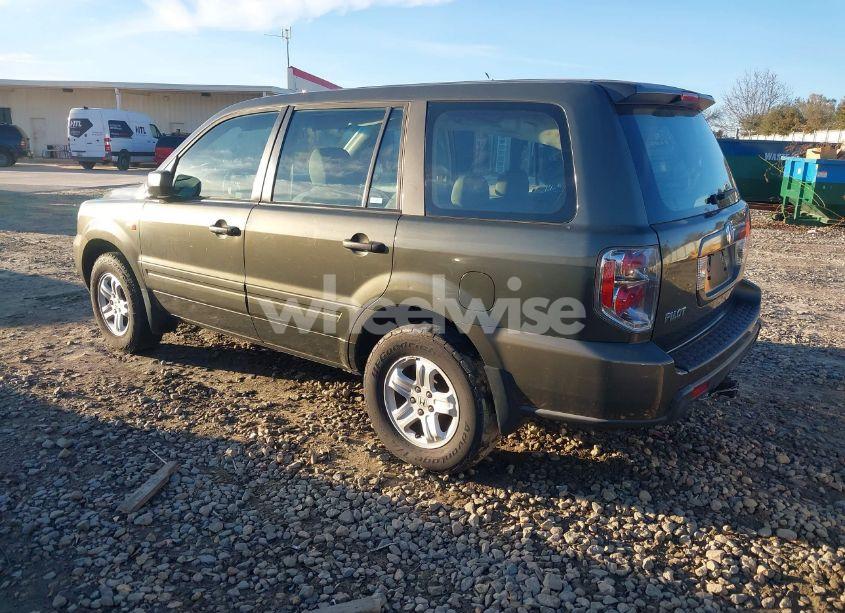 Photo 3 of 2006 Honda Pilot LX (VIN 5FNYF28186B048852)