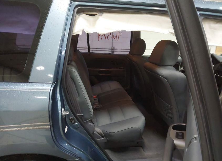 Photo 8 of 2007 Honda Pilot LX (VIN 5FNYF28197B015134)