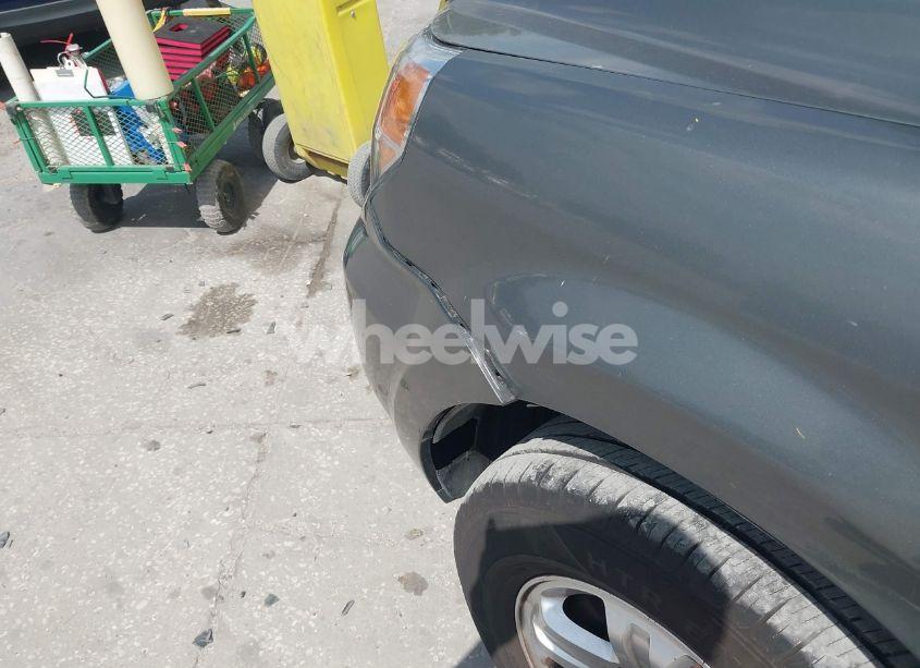 Photo 13 of 2007 Honda Pilot LX (VIN 5FNYF28197B043497)