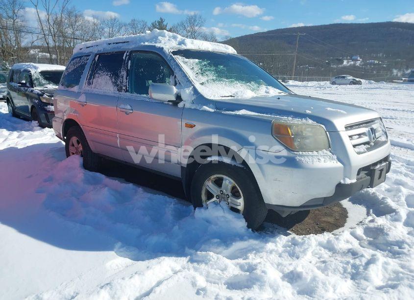 2008 Honda Pilot VP (VIN 5FNYF28208B005604) main photo