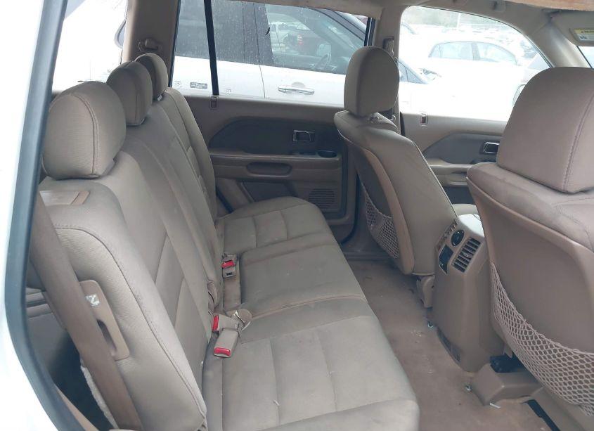 Photo 8 of 2008 Honda Pilot VP (VIN 5FNYF28228B029967)