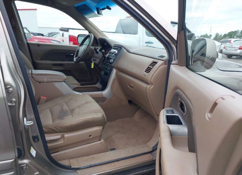 Photo 5 of 2008 Honda Pilot VP (VIN 5FNYF28238B003846)