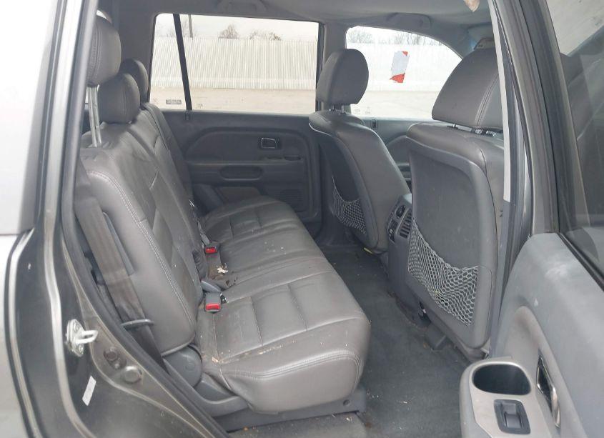 Photo 8 of 2008 Honda Pilot VP (VIN 5FNYF28238B030223)