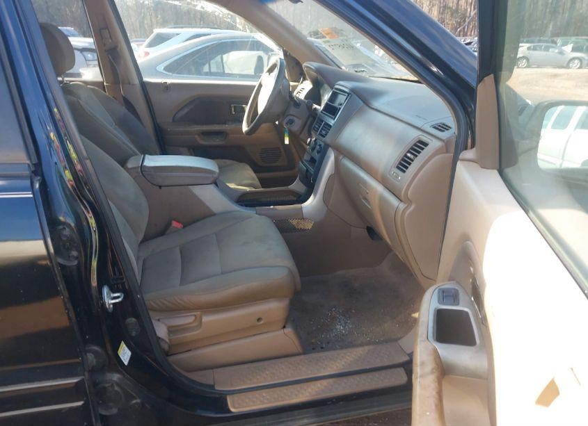 Photo 5 of 2008 Honda Pilot VP (VIN 5FNYF28268B023427)