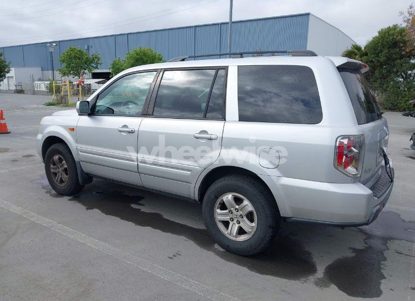 Photo 3 of 2008 Honda Pilot VP (VIN 5FNYF282X8B025262)