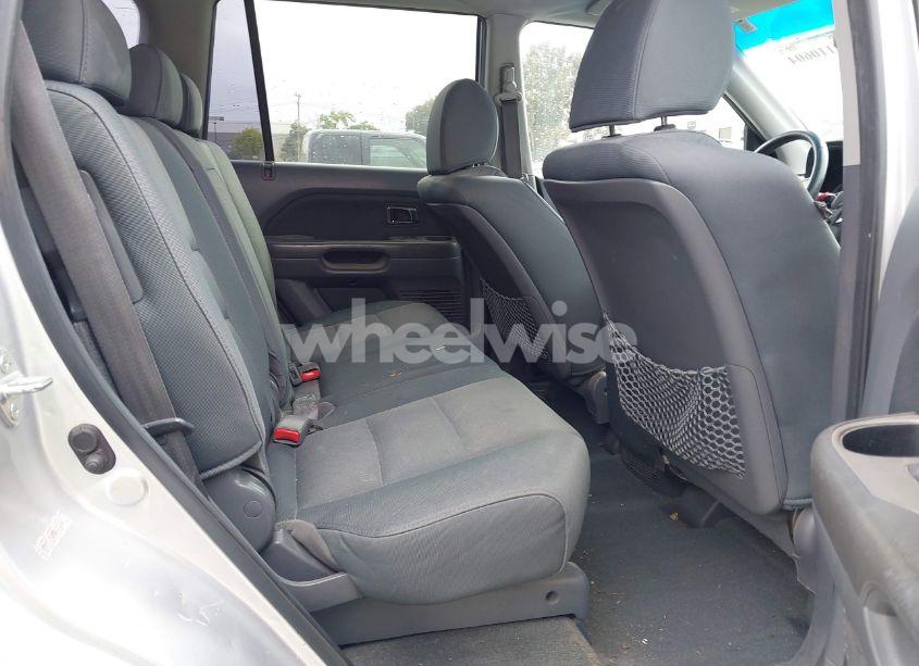 Photo 8 of 2008 Honda Pilot VP (VIN 5FNYF282X8B025262)