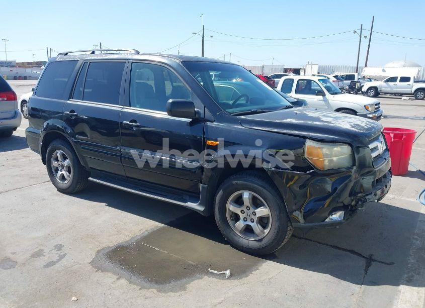 2008 Honda Pilot SE (VIN 5FNYF28388B001261) main photo