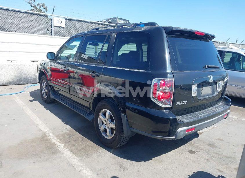 Photo 3 of 2008 Honda Pilot SE (VIN 5FNYF28388B001261)