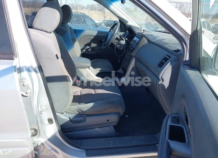 Photo 5 of 2008 Honda Pilot SE (VIN 5FNYF28398B002015)