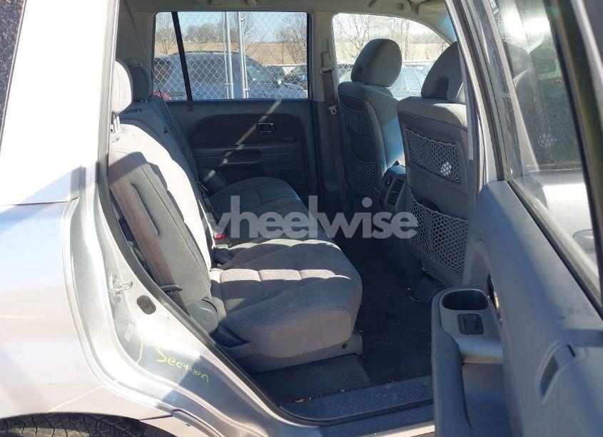 Photo 8 of 2008 Honda Pilot SE (VIN 5FNYF28398B002015)