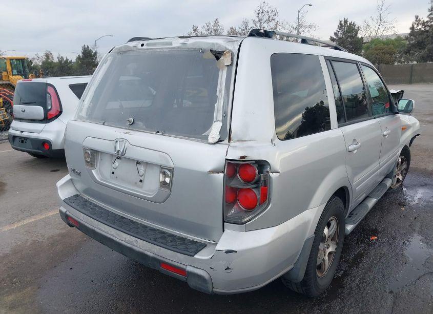 Photo 13 of 2006 Honda Pilot EX (VIN 5FNYF28406B005861)