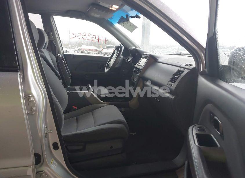 Photo 5 of 2006 Honda Pilot EX (VIN 5FNYF28406B024233)